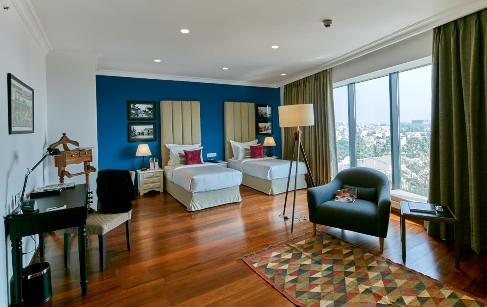The Waverly Hotel & Residences Bangalore Dış mekan fotoğraf
