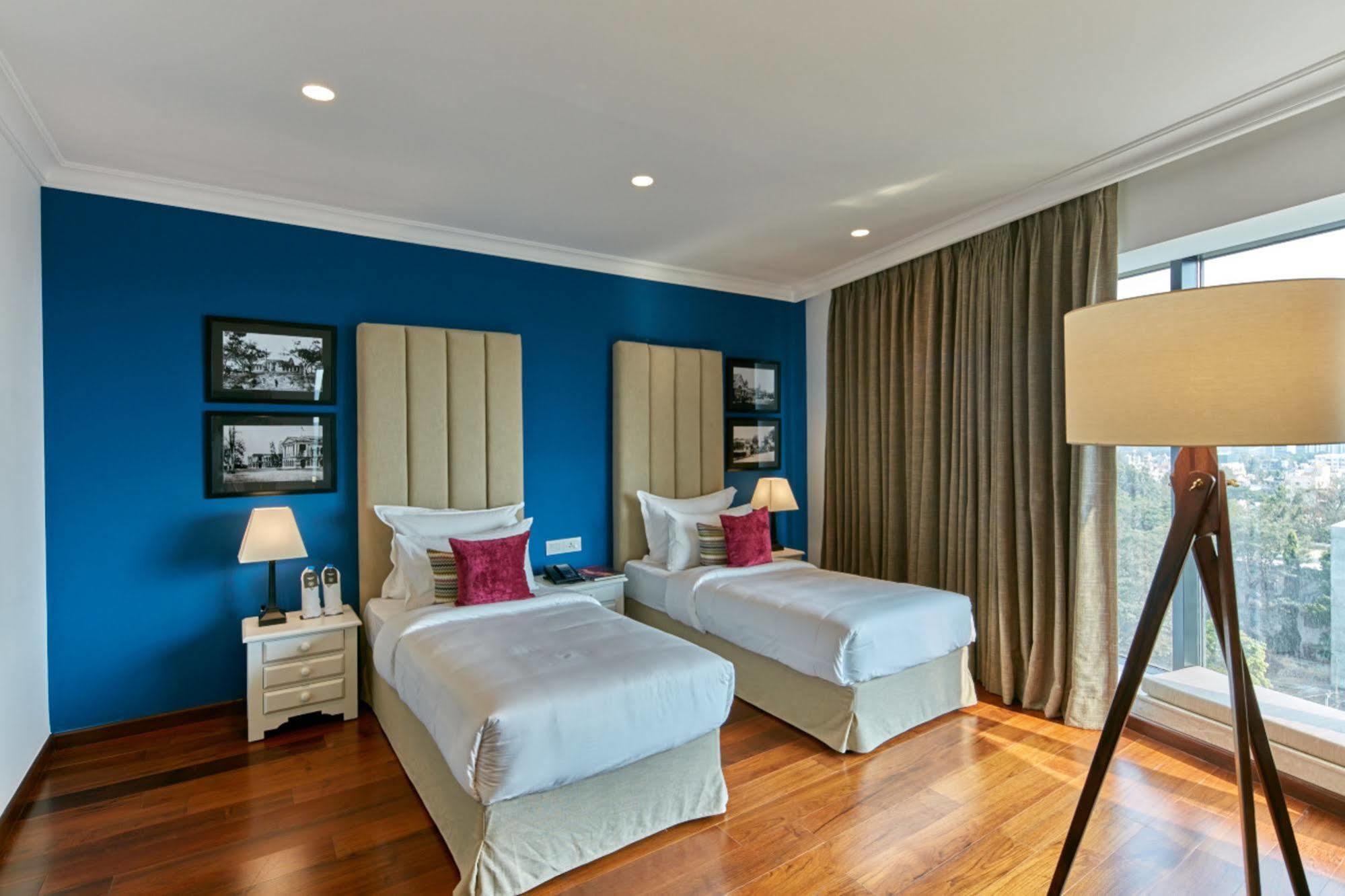 The Waverly Hotel & Residences Bangalore Dış mekan fotoğraf